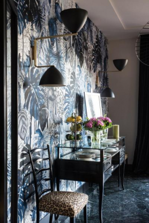 Velona's Jungle Luxury Suites Florence